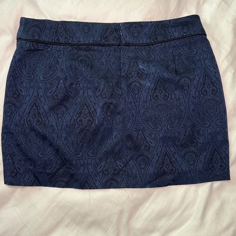 Bebe micro mini skirt - Picture 3 of 7